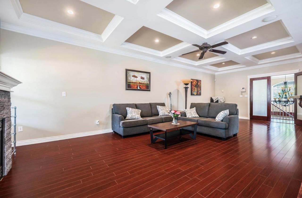 Share Home 1Bd Suite In Coquitlam Bagian luar foto
